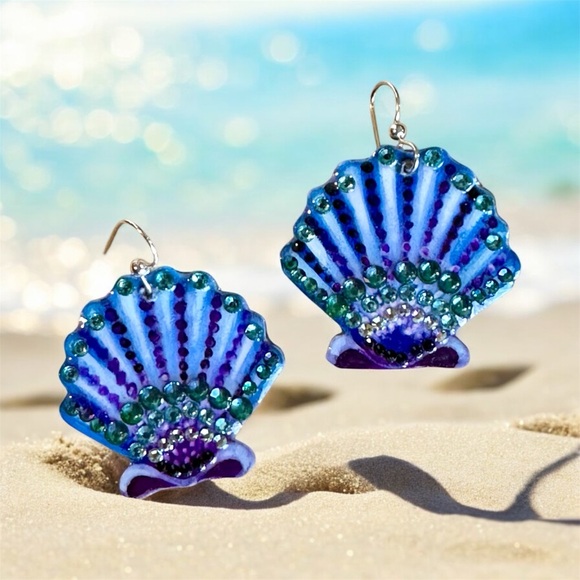 Hand painted scallop shell earrings crystals Sterling wires OOAK lightweight - Picture 1 of 7